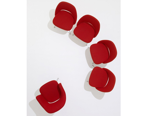 Knoll Saarinen Arm and Armless Executive Chairs