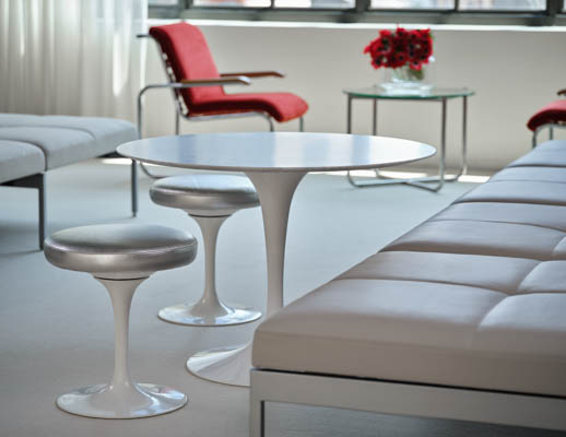 Saarinen Lounge Height Table Tulip Stools MB Lounge Chair MR Table Antenna Bench
